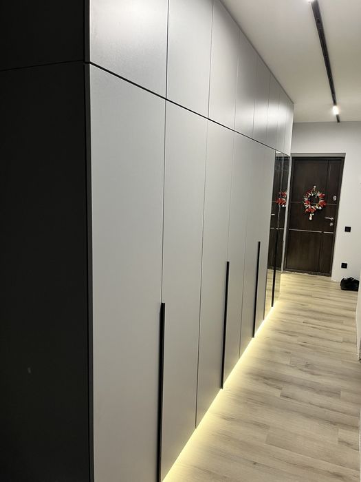 Кухні, шафи, шафи - купе, меблі для прихожої