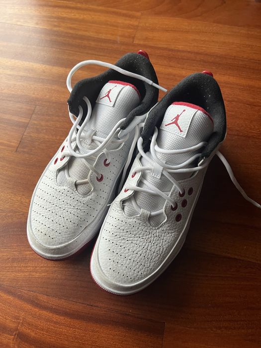 Sapatilhas Jordan Max aura 5