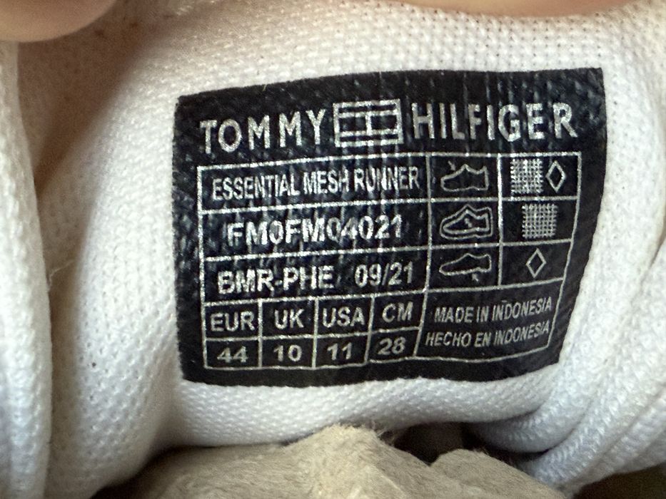 Кроссовки Tommy Hilfiger | 44 размер | Белые | Оригинал | как новые