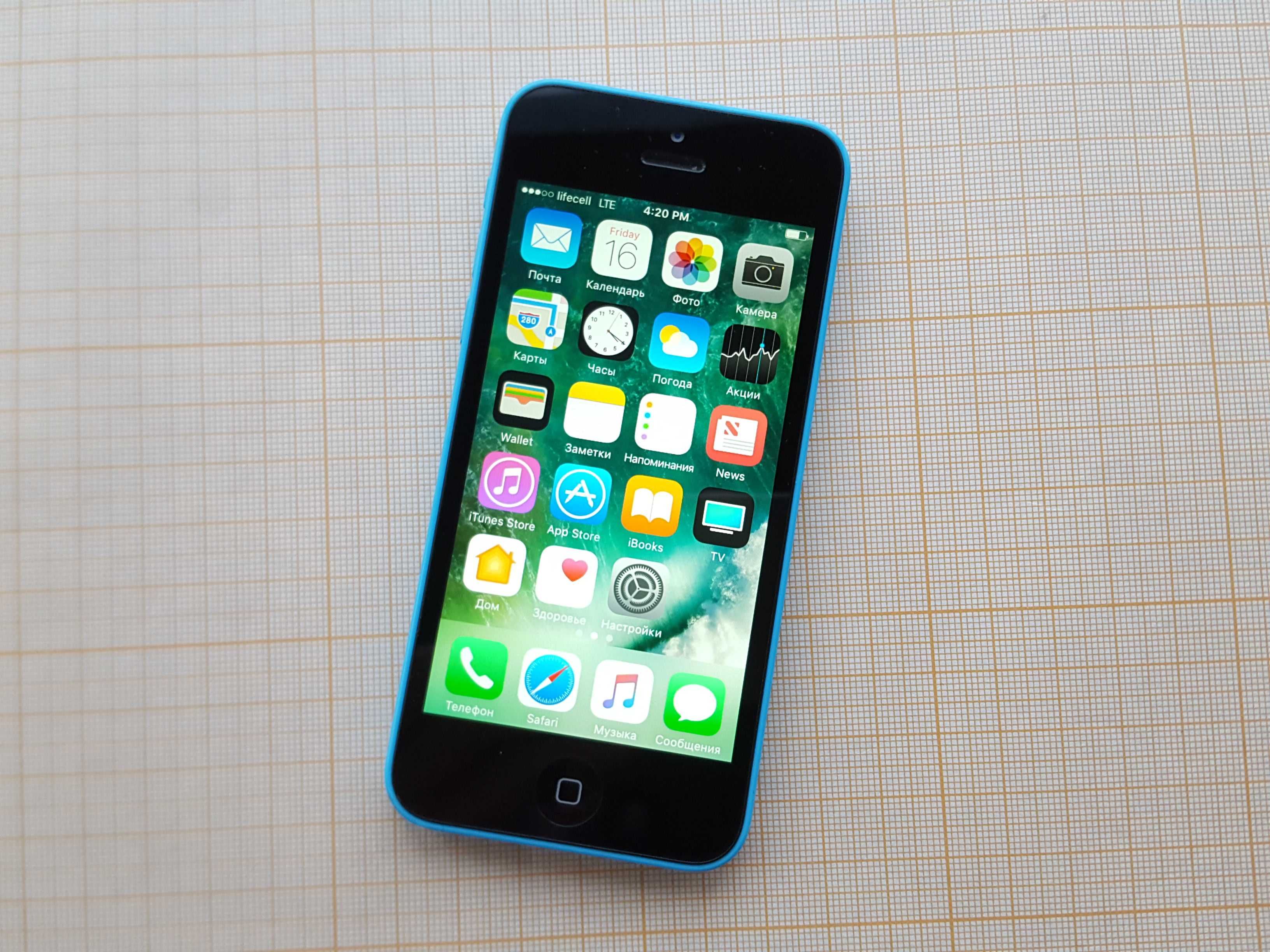 Нерабочий iPhone 5C Apple телефон