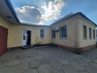 Продам дом с ремонтом центр Обуховки