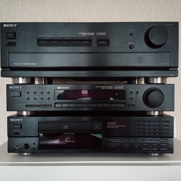 Odtwarzacz CD Sony CD-X229ES