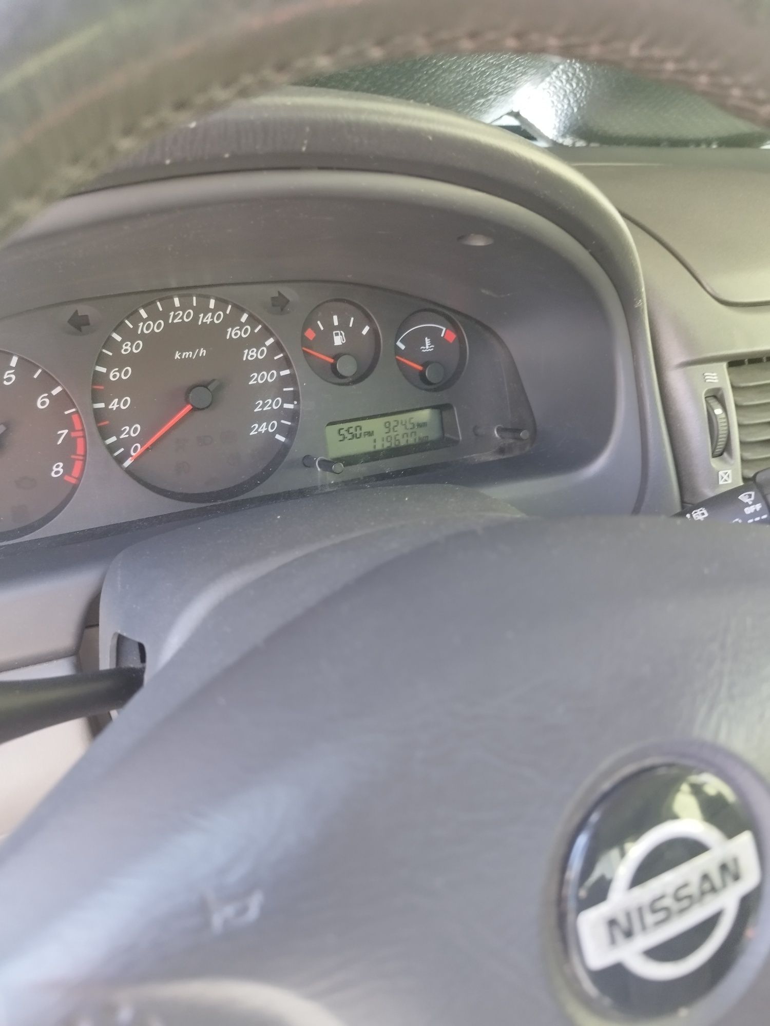 Nissan Almera 1.5 impecável