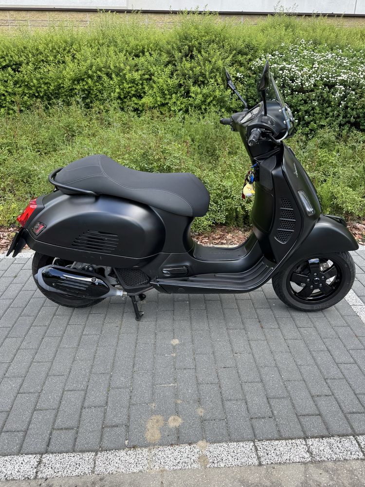 Jedyna w swoim rodzaju Vespa 125 Notte custom tuned by Malossi