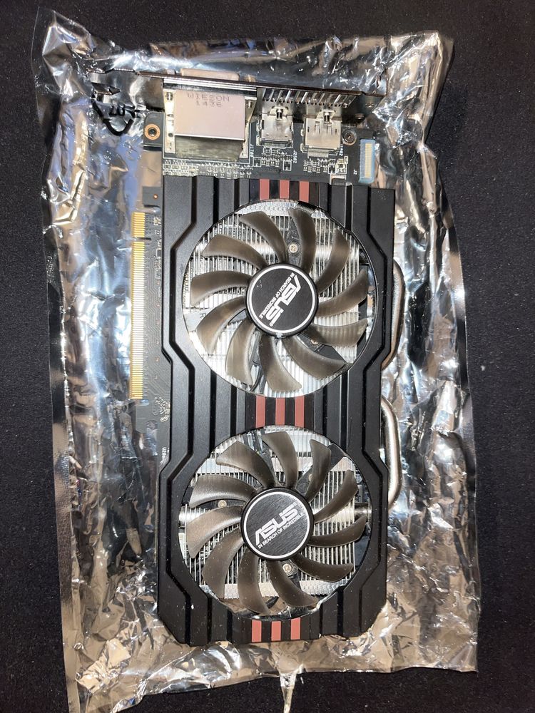 Placa Gráfica Asus R9 270