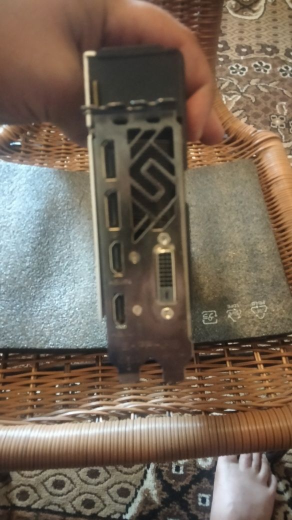 RX580 4gb. На запчастини або відновлення