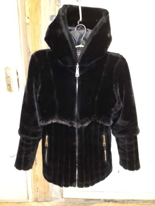 Продам шубу, у гарному стані