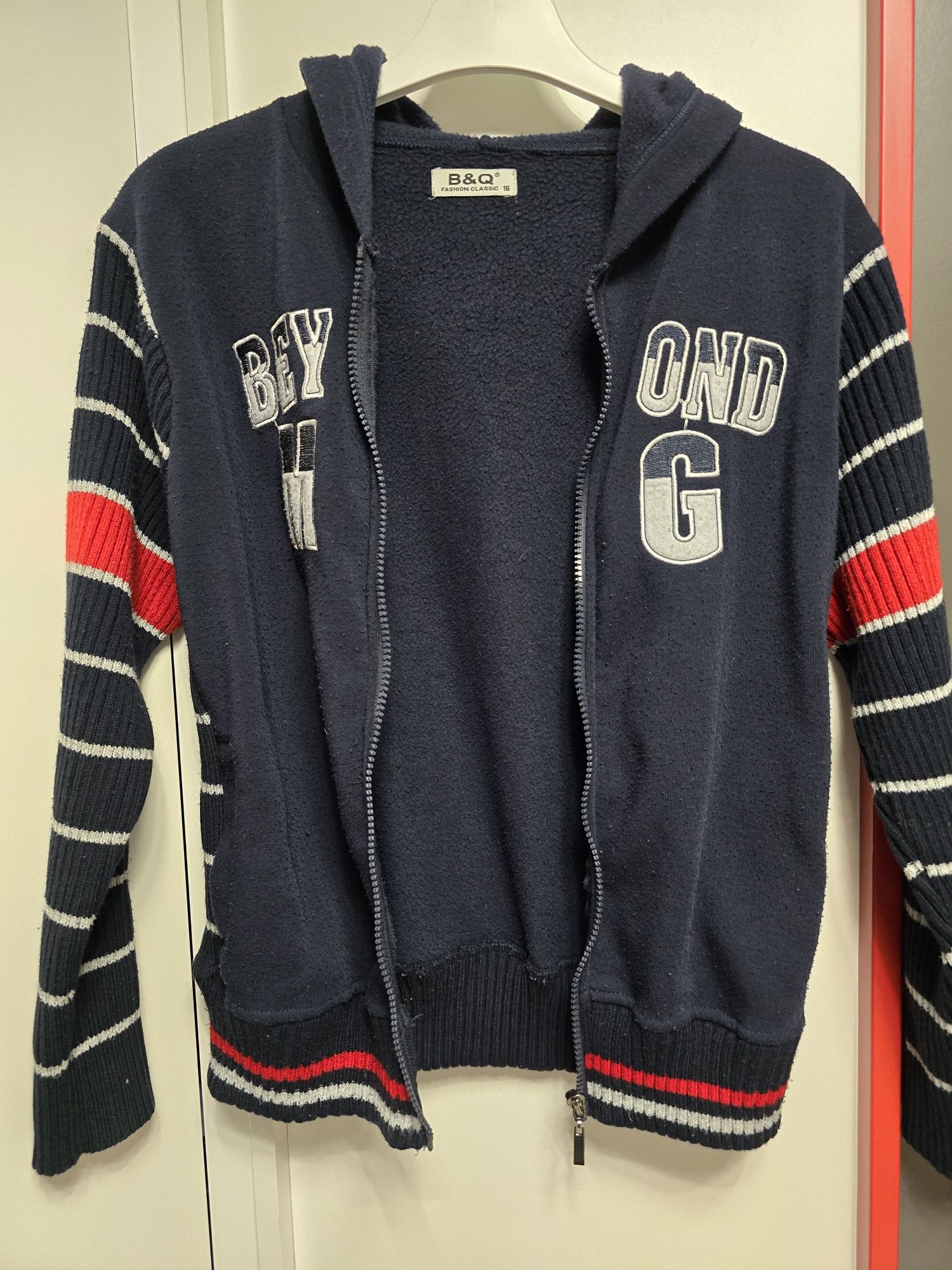 Sweter chłopięcy