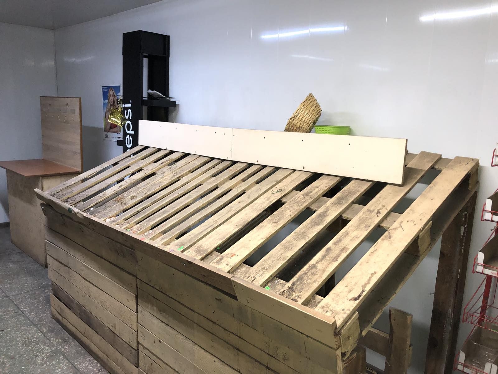 Продам магазин 120кв м с оборудованием