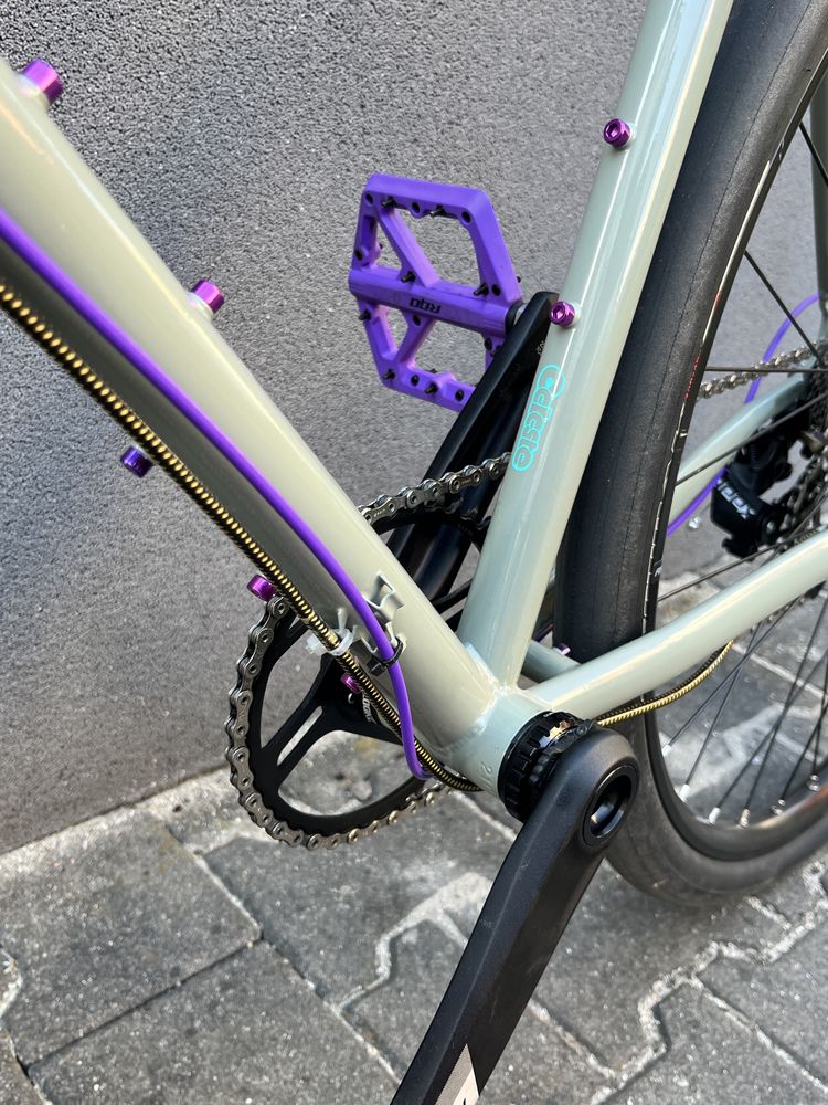 Octane one Kode Custom Apex cr-mo gravel, surly, bombtrack rondo