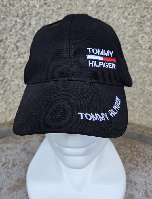 Chłopięca czapka z daszkiem