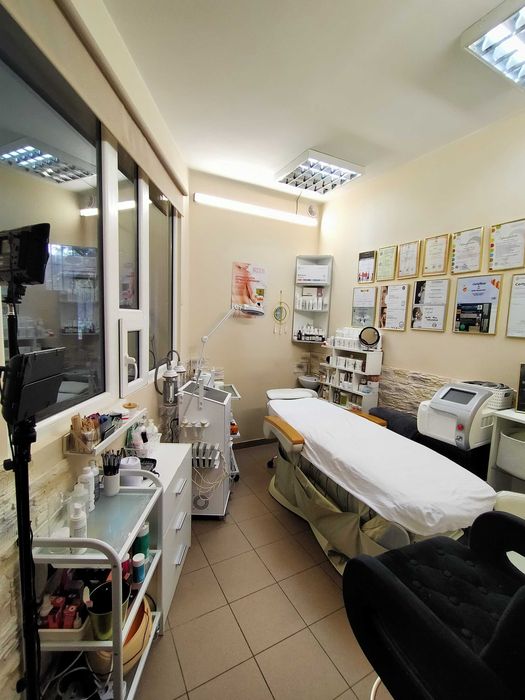 Odstąpię działający salon urody ze stałą bazą klientów!
