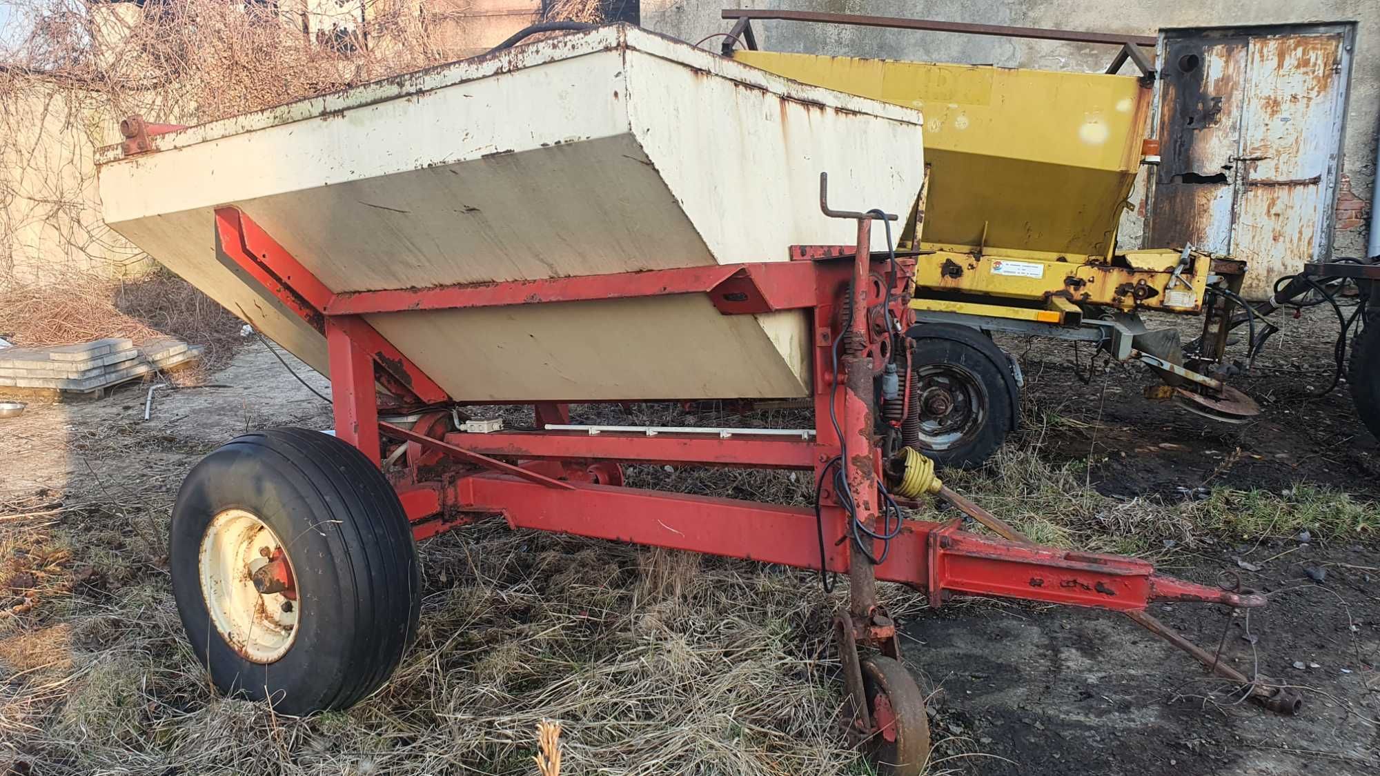 Rozsiewacz wapna nawozów piasku piaskarka
