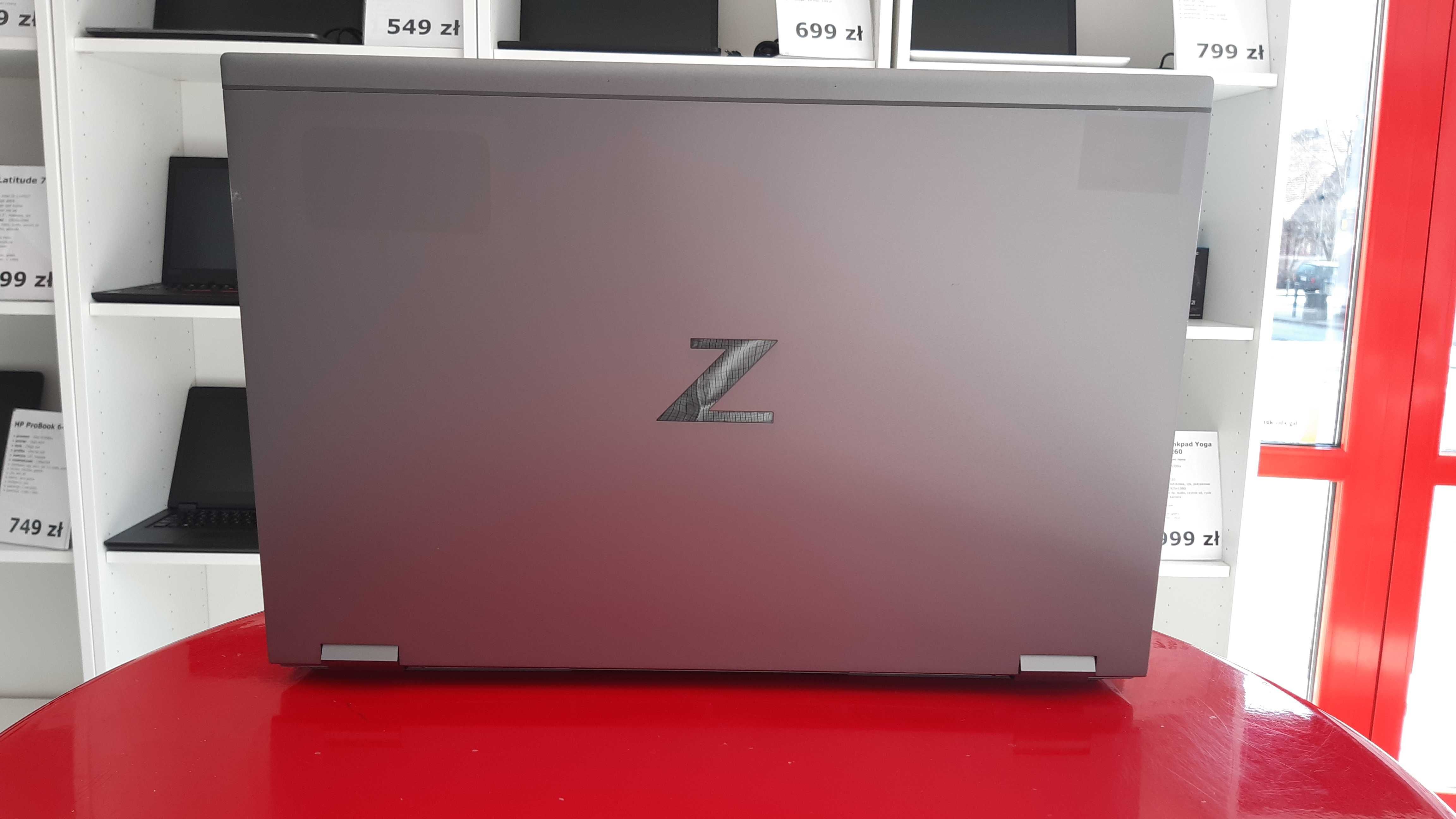 Laptop HP Zbook Fury 17 G7 i9-10885h 64GB/512SSD Quadro RTX 3000 6GB