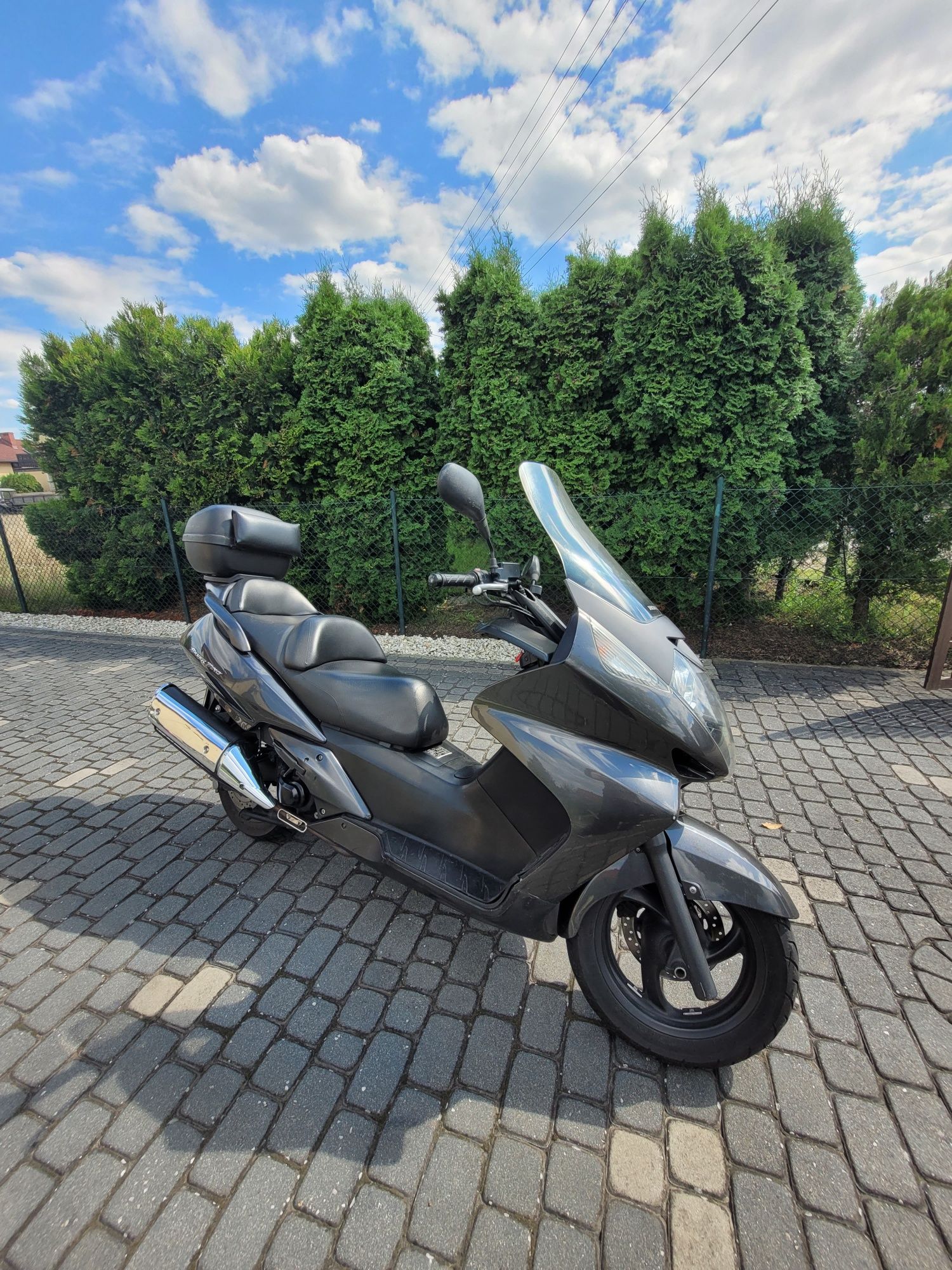 Motocykl skuter Honda Silver Wing 400