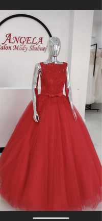 Suknia slubna czerwona