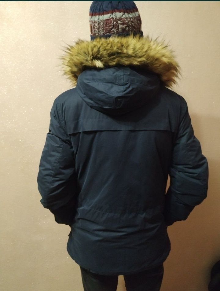 Куртка зимовa ,розмір s,m