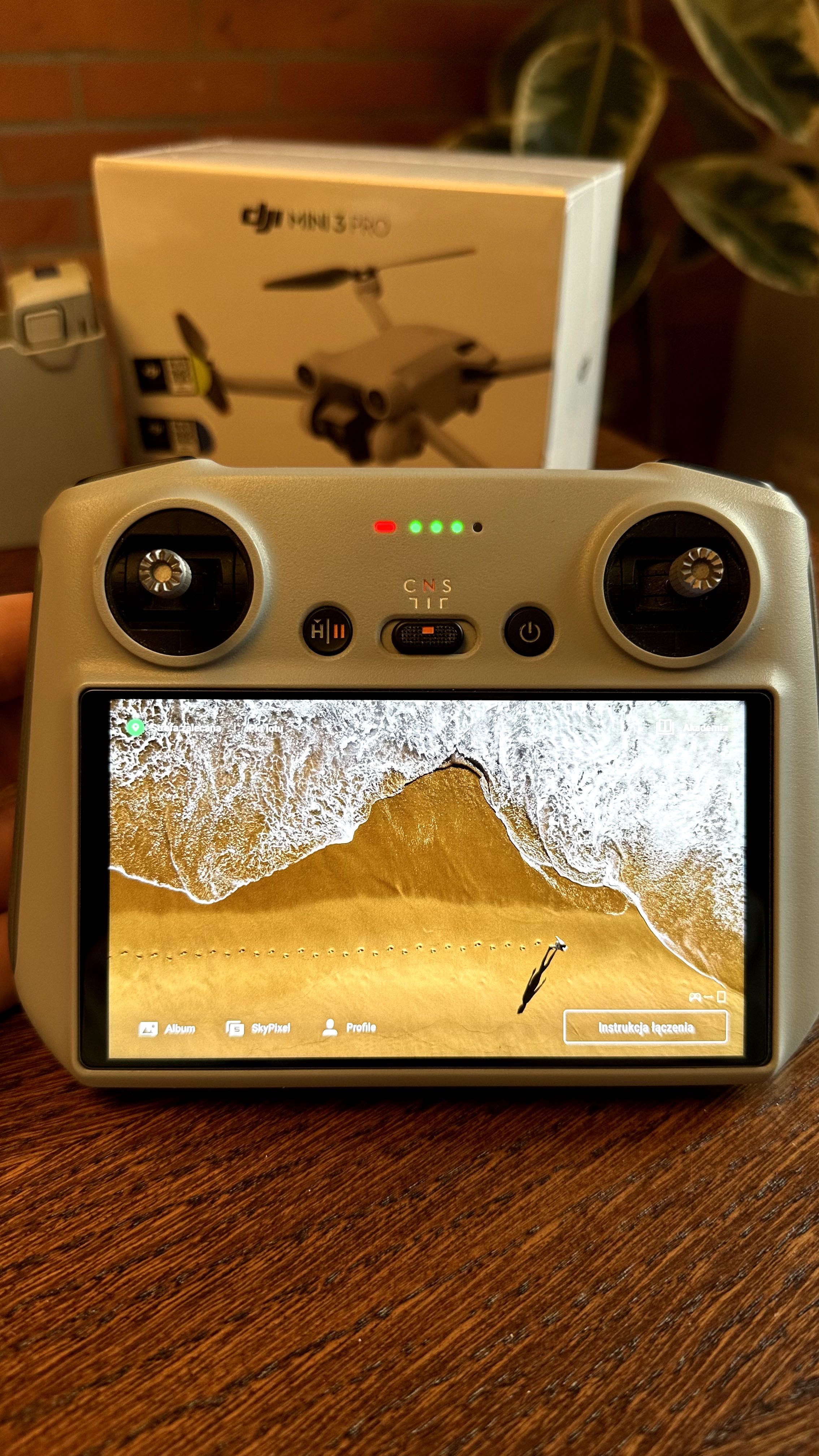 DJI Mini 3 Pro + Kontroler RC z ekranem | Fly More Combo | Nowy dron