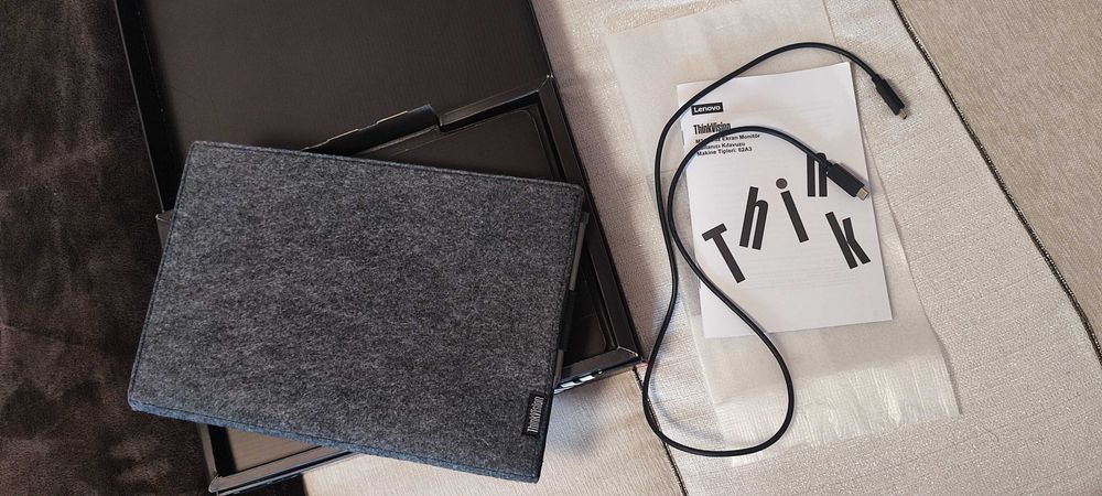 Monitor portátil thinkvision m14t (tátil)