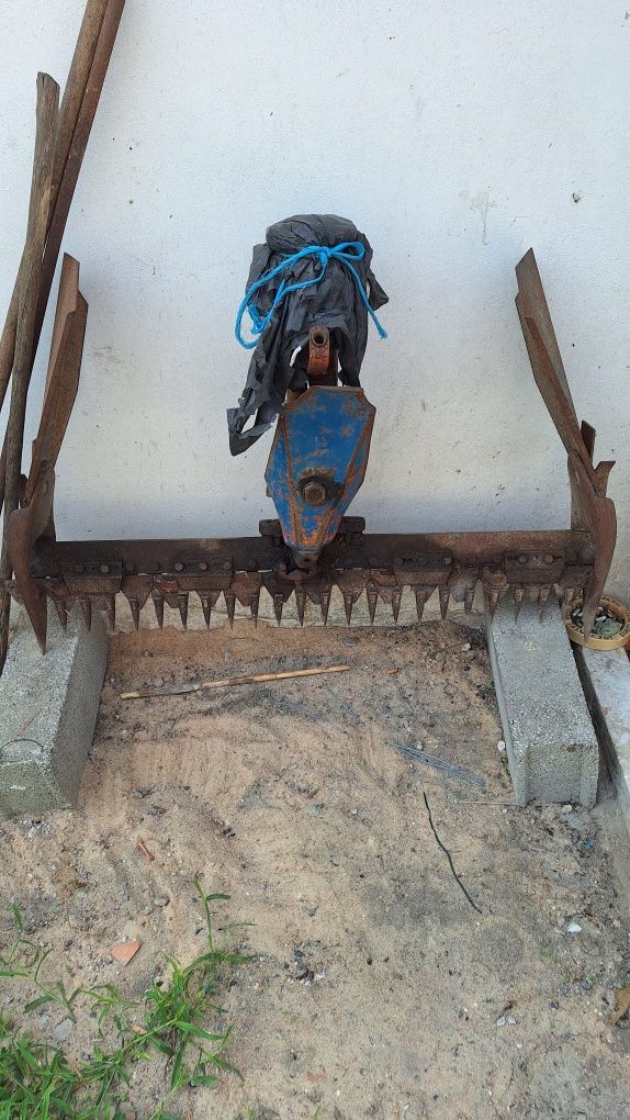 Motocultivador  com pente