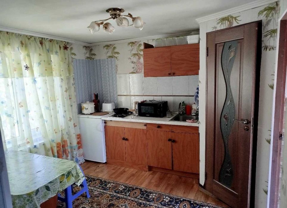 Продам  двоповерховий будинок 161 кв.м