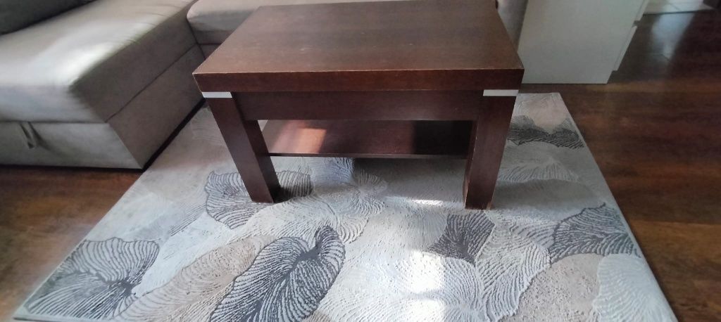 Meble stół do salonu