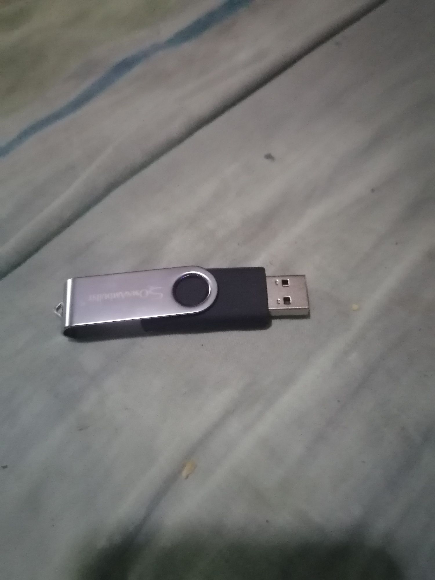Pen 32 gigas nova