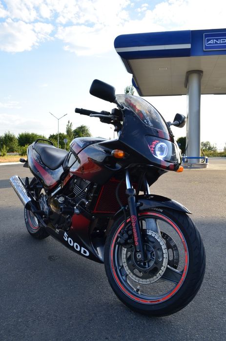 Kawasaki gpz 500