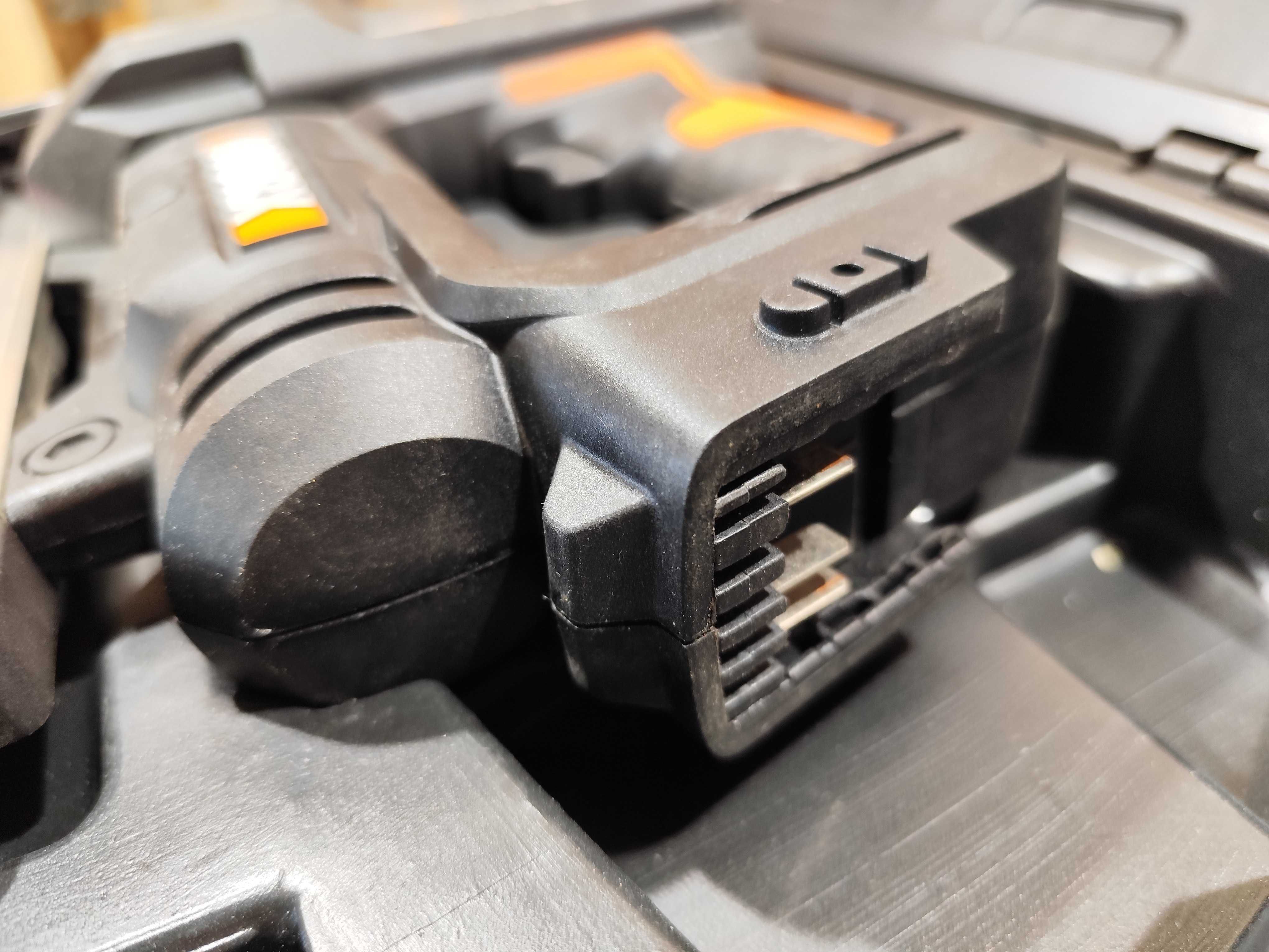 WORX WX840 Nailforce 2w1 Gwoździarka Akumulatorowa 20V USZKODZONA