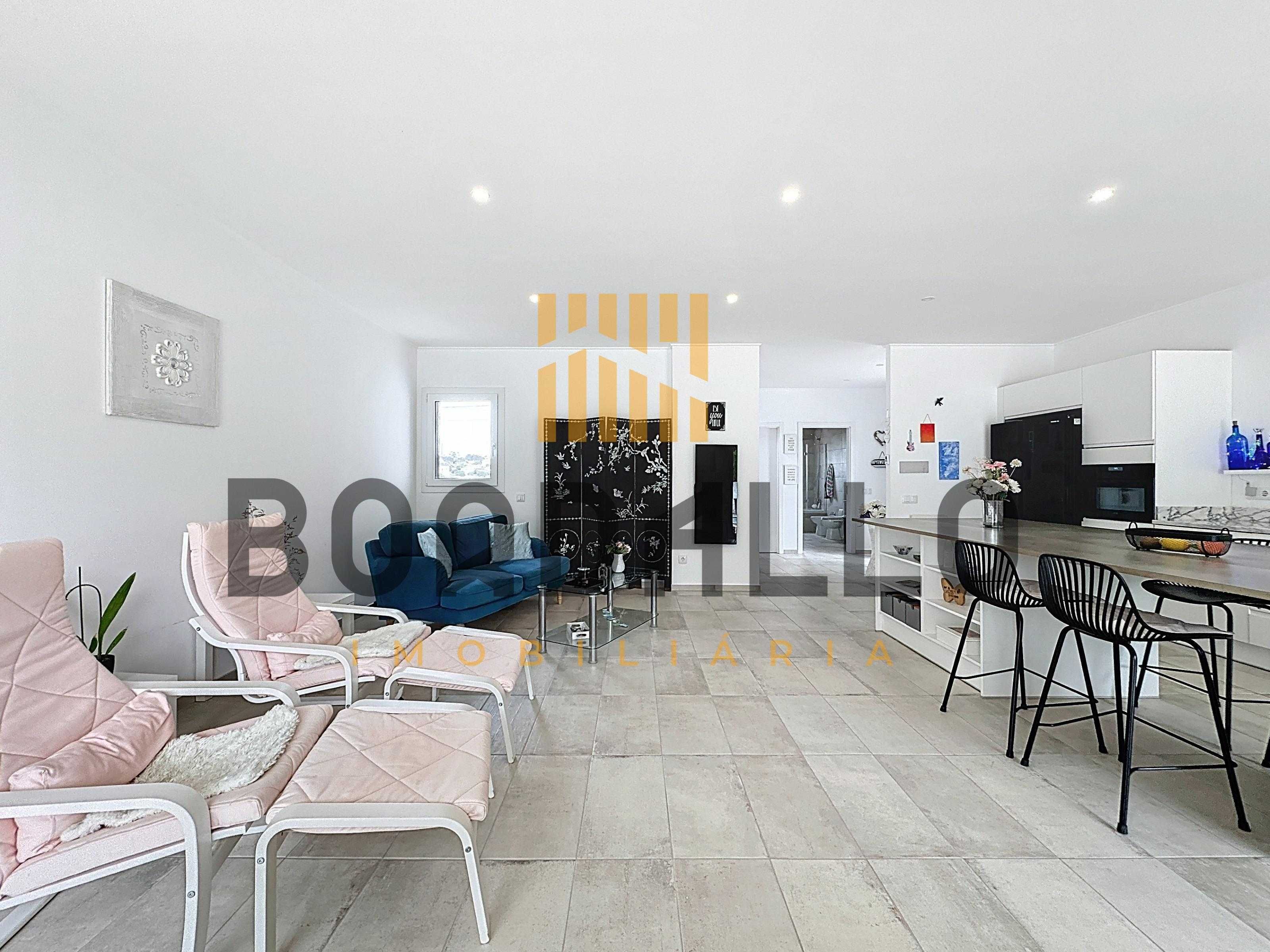 Moradia T4 - com piscina