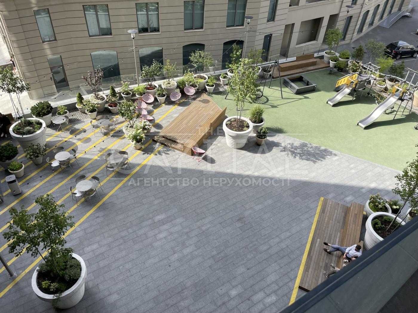 Продаж приміщення, ЖК Chicago Central House, вул. Антоновича