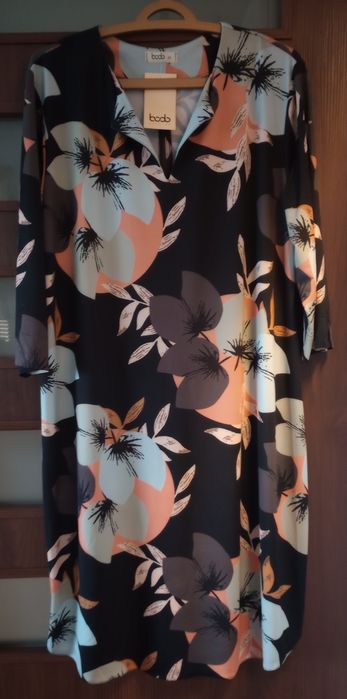 Nowa sukienka r. 46-48 Bodo