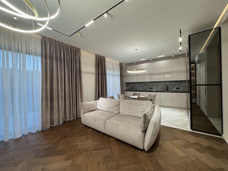 Оренда таунхаусу в клубному містечку Sherwood