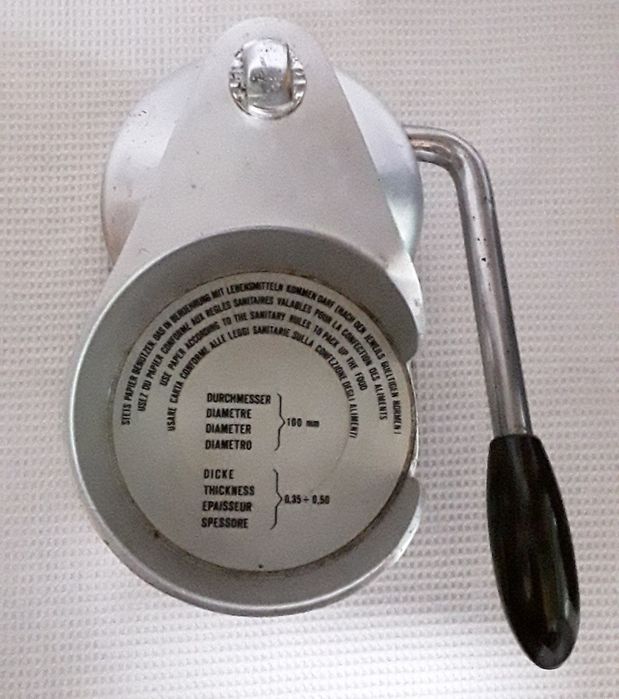 Formadora de hambúrgueres OMAS Profissional BT 10