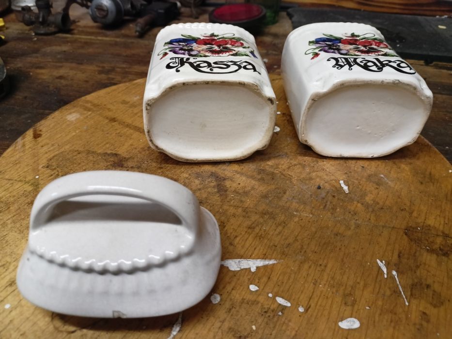 Pojemniki na żywność ceramika