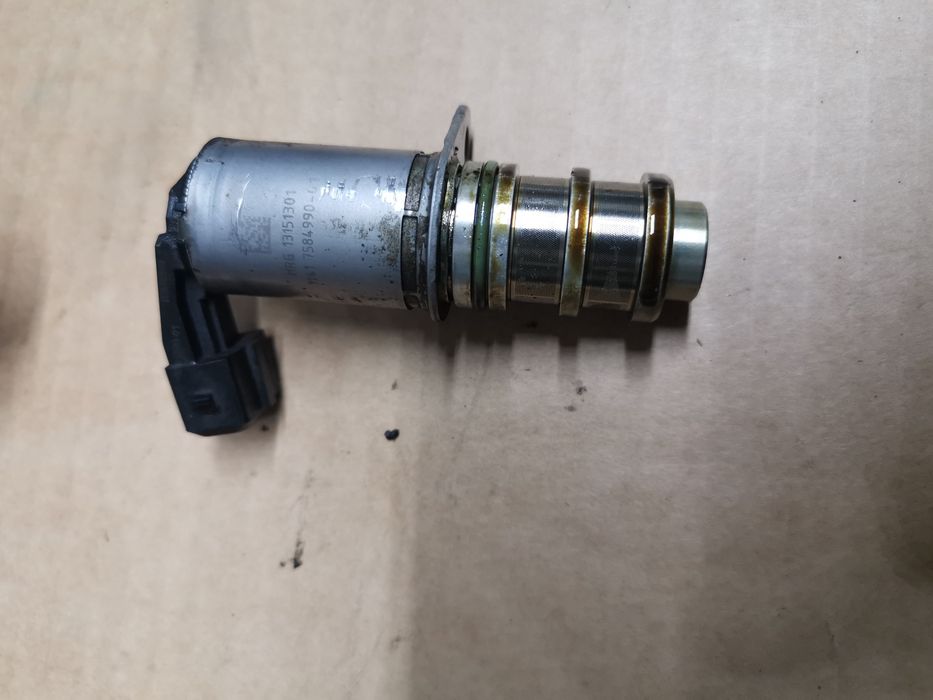 BMW E90 E91 E87 N43 zawór hydrauliczny ciśnienia oleju