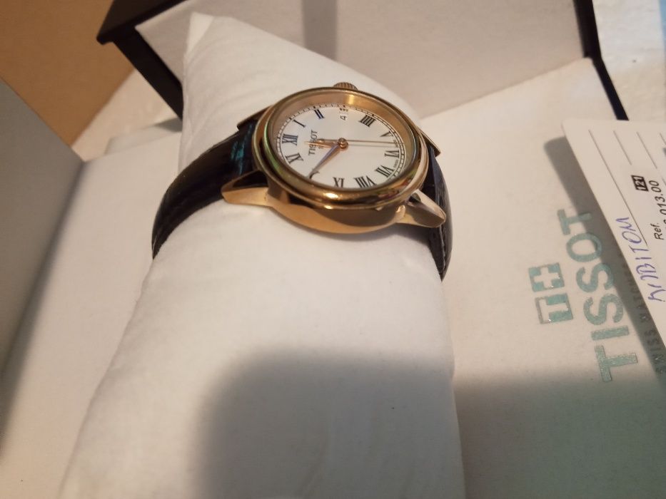 Tissot Carson T085210A