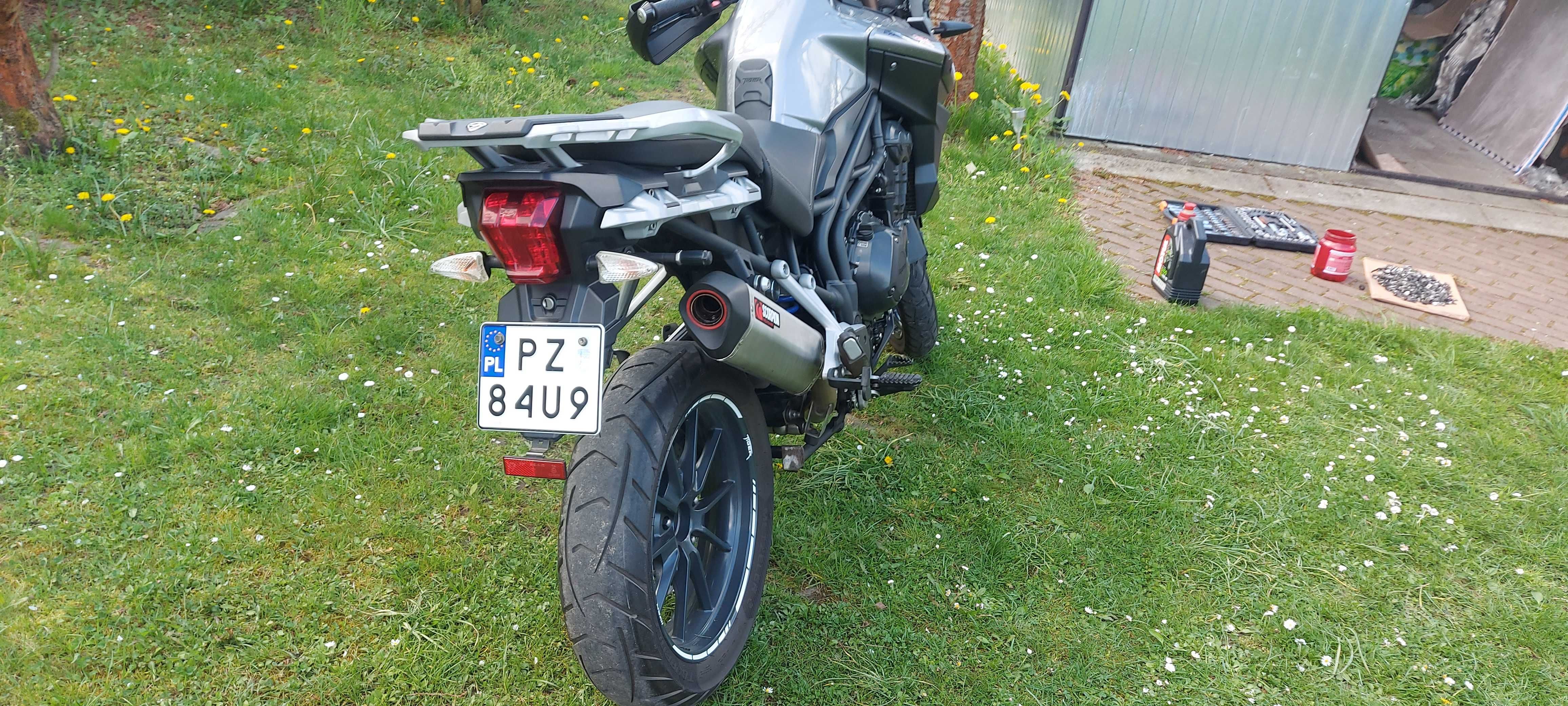 Triumph Tiger 1200 Explorer 2012r kufry Abs Scorpion jak nowy