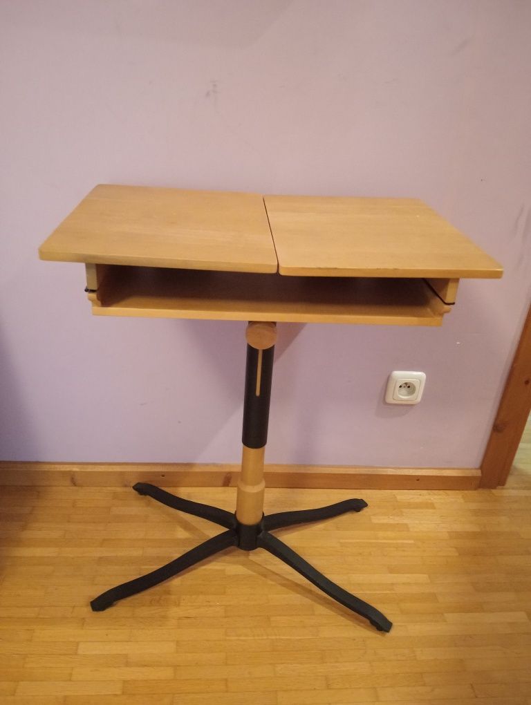 Stolik pod laptopa (szafka nocna, stolik kawowy, ikea)