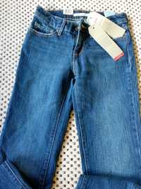 Nowe jeansy 714 straight, Levi's