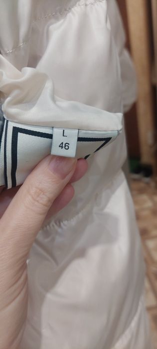 Зимова куртка жіноча