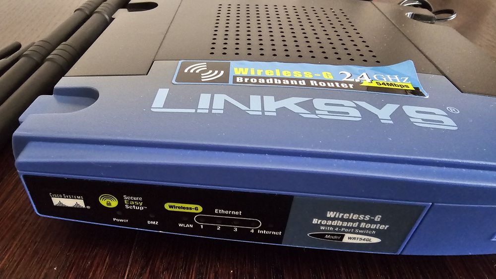 Znany i szanowany Router LINKSYS WRT54GL v1.1