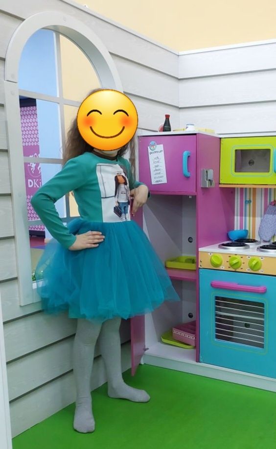 Дитяча святкова сукня на вік 5-6 років