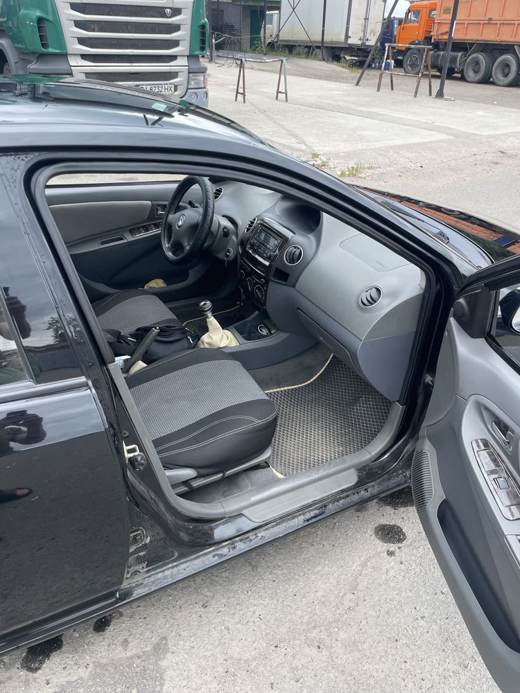Geely MK 2008 газ / бензин