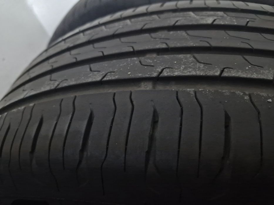 VENDO 4 Pneus 225/60 R 18_CONTINENTAL /SUV