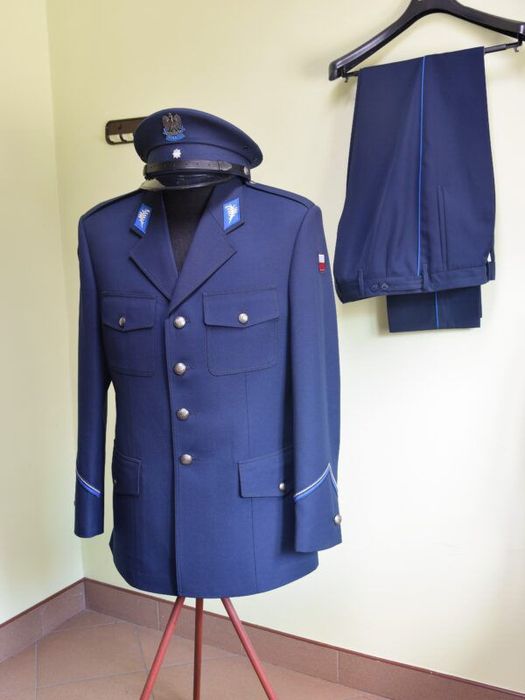 Mundur policyjny nowy wzór