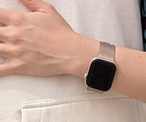 Apple watch golden strap