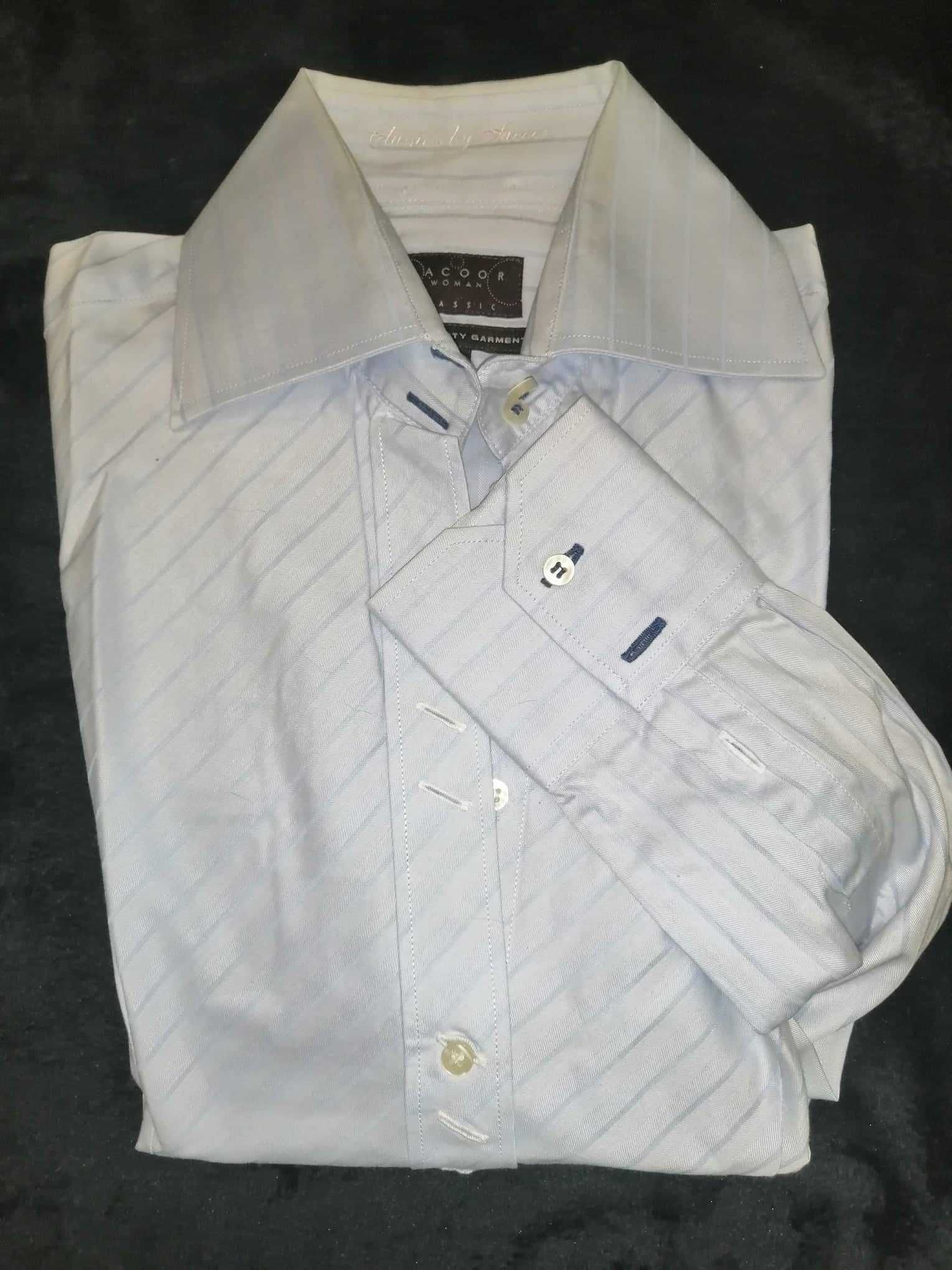 Camisa clássica azul com riscado Tam.38 Sacoor - bom estado