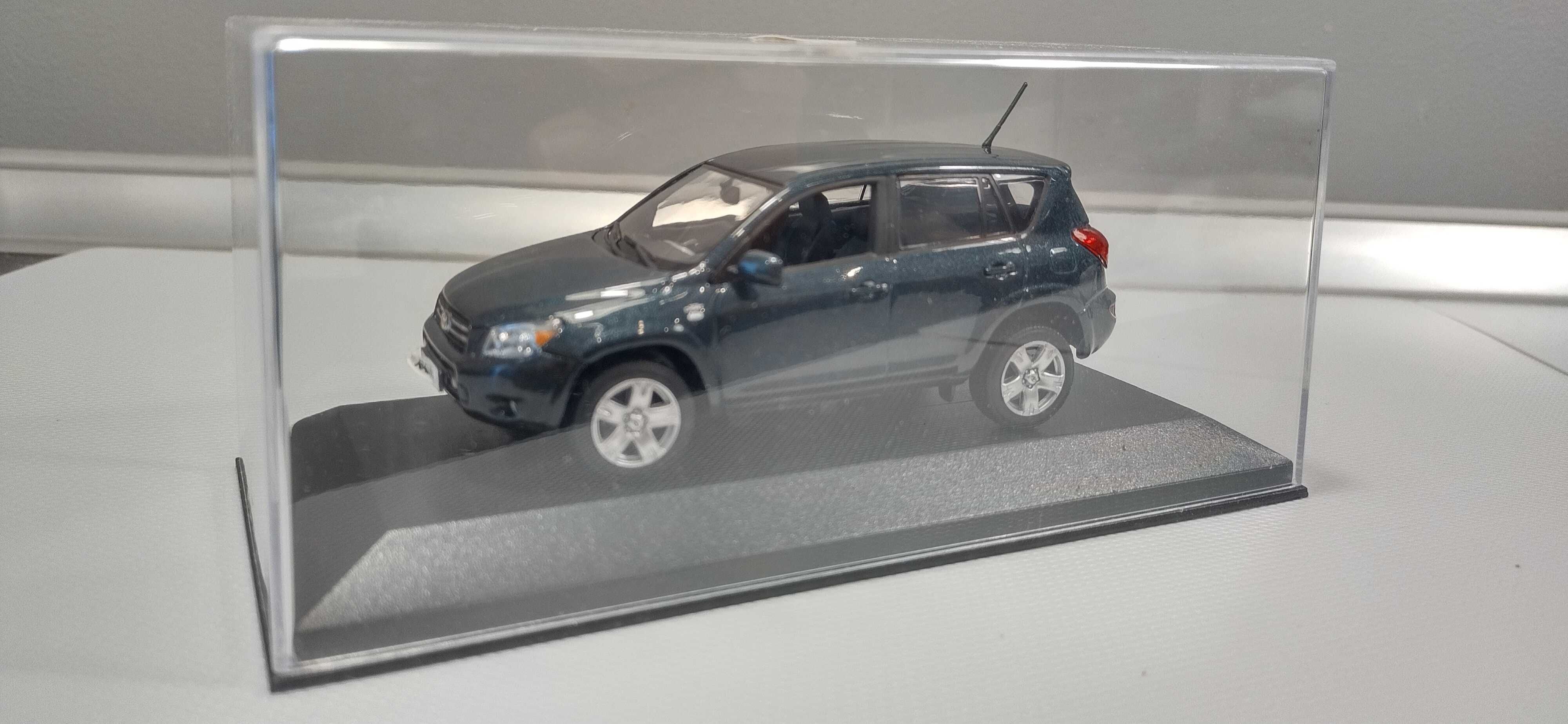 Toyota Rav4 1:43