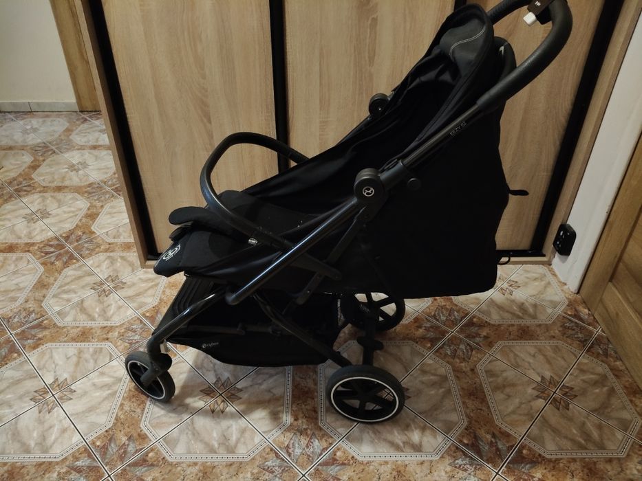 Cybex eezy s + 2
